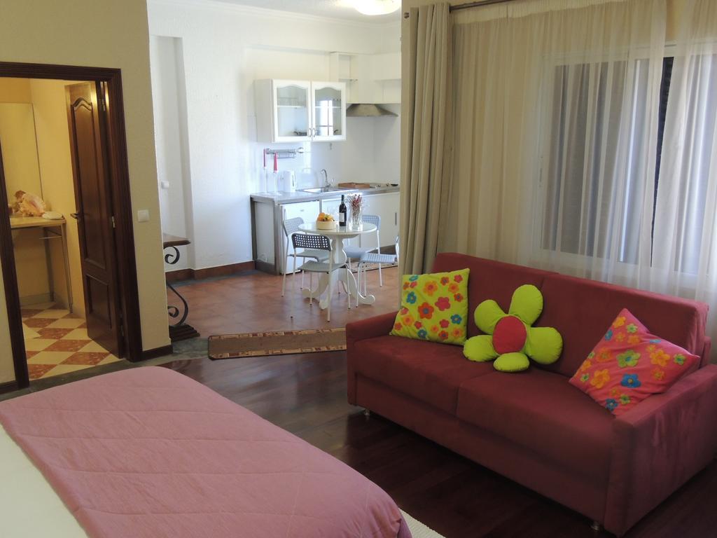 Studio Flat With Pool Funchal  Kamer foto
